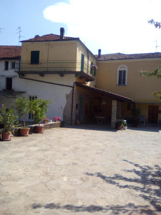 B & B Abbadia Monesiglio エクステリア 写真